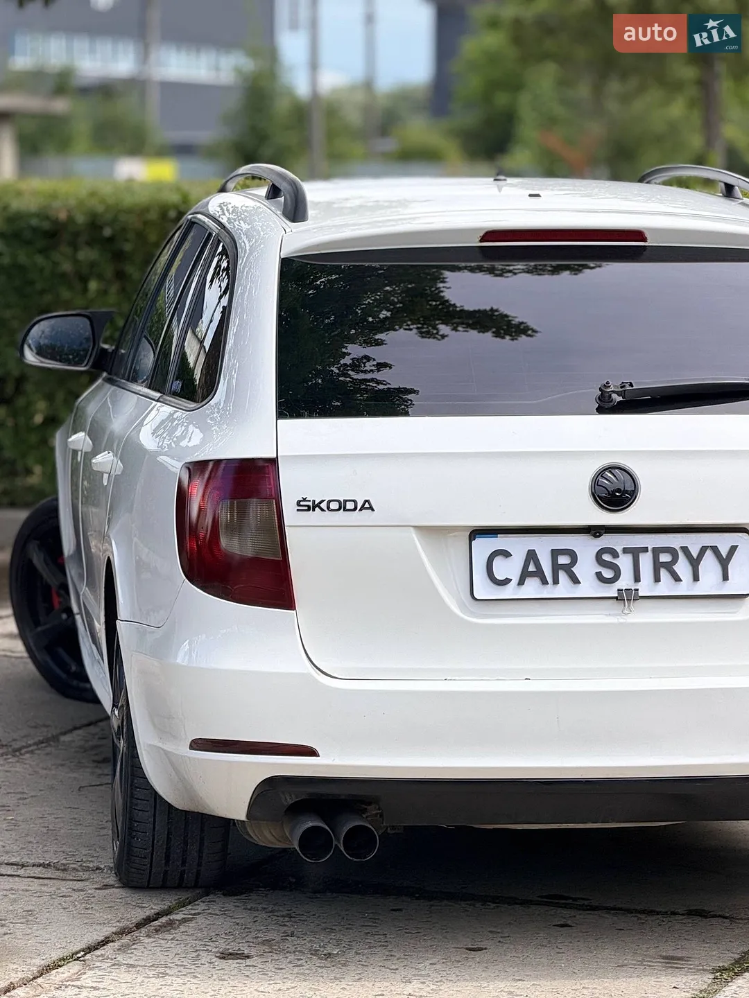 2011 Skoda Superb - мініатюра 15
