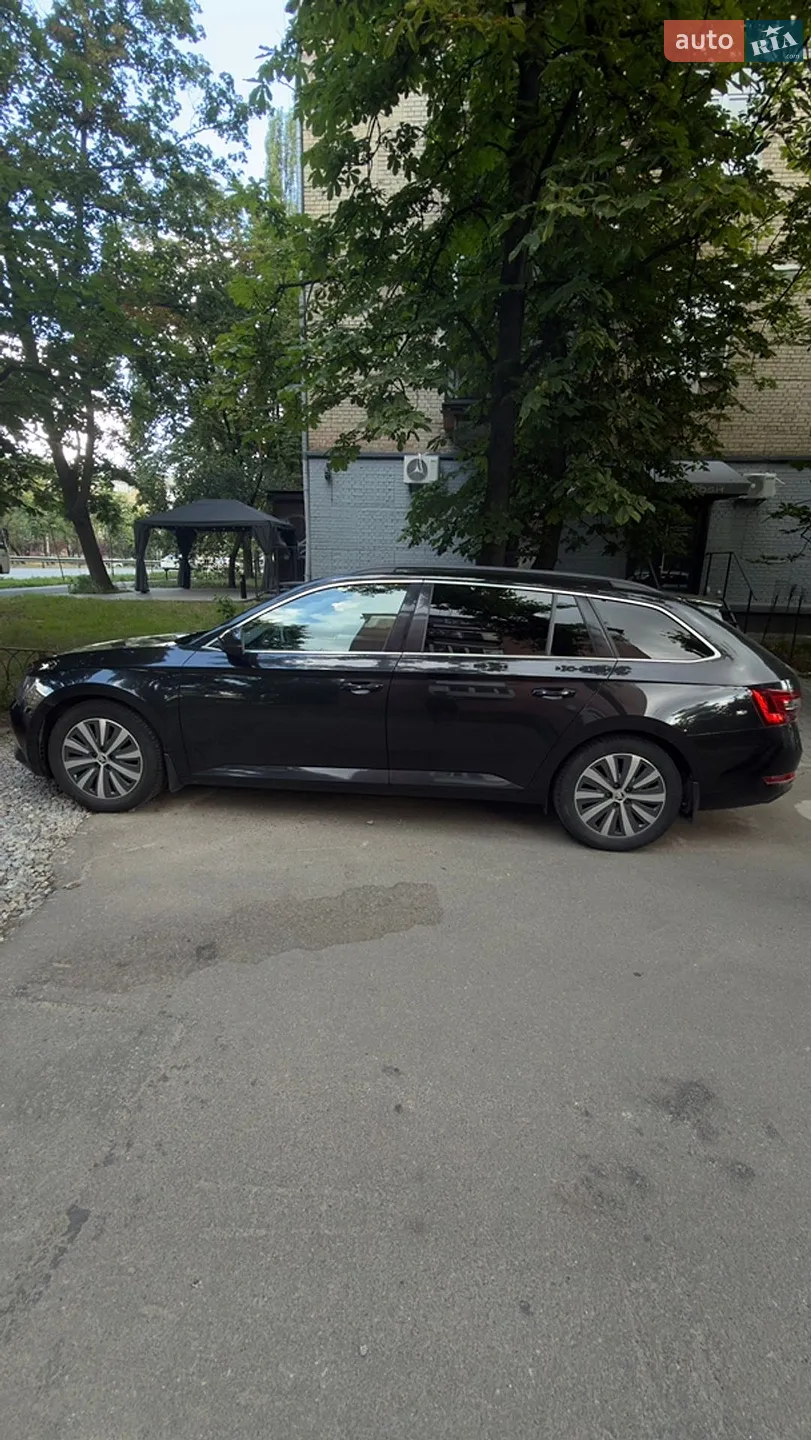 2018 Skoda Superb - мініатюра 3