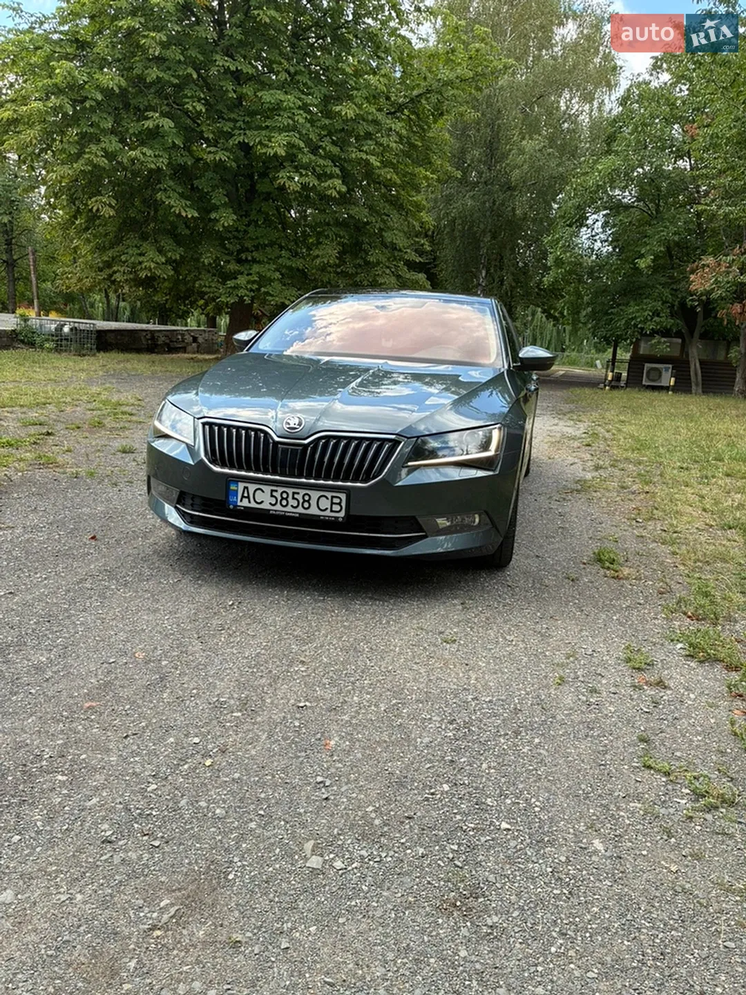 2016 Skoda Superb - мініатюра 16