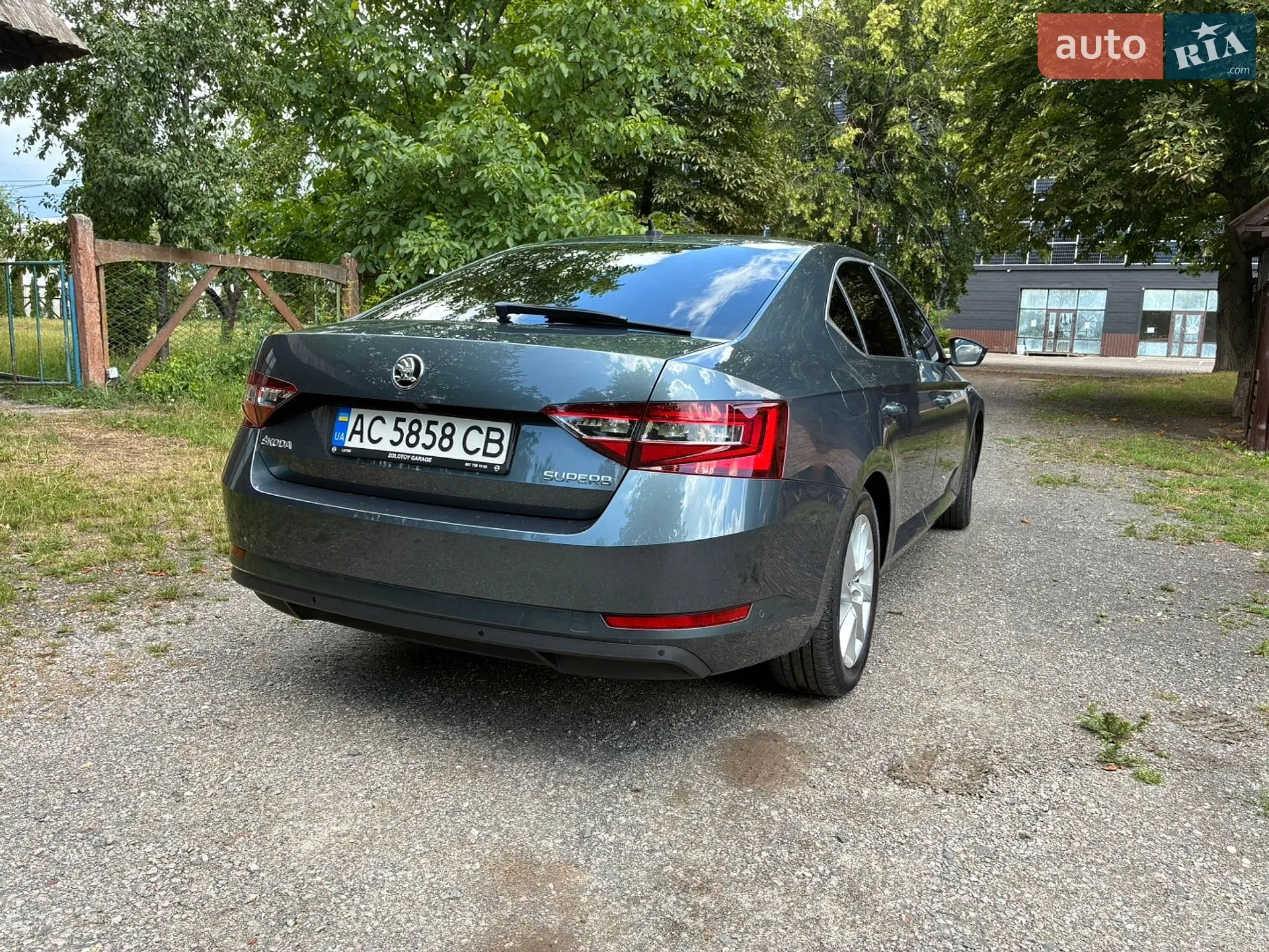 2016 Skoda Superb - мініатюра 10