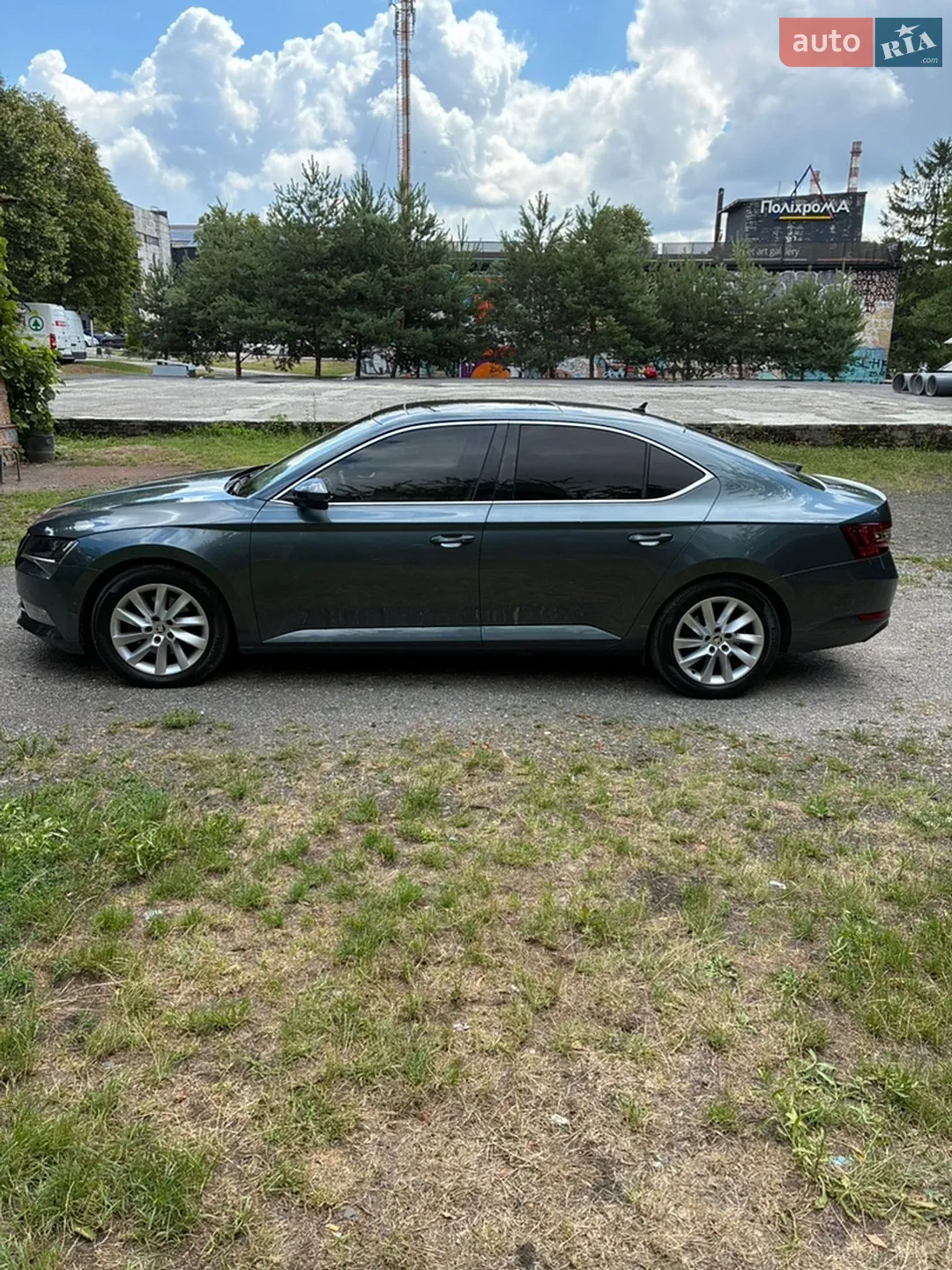2016 Skoda Superb - мініатюра 7