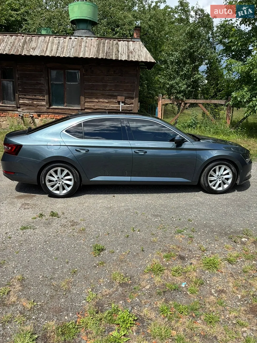 2016 Skoda Superb - мініатюра 8