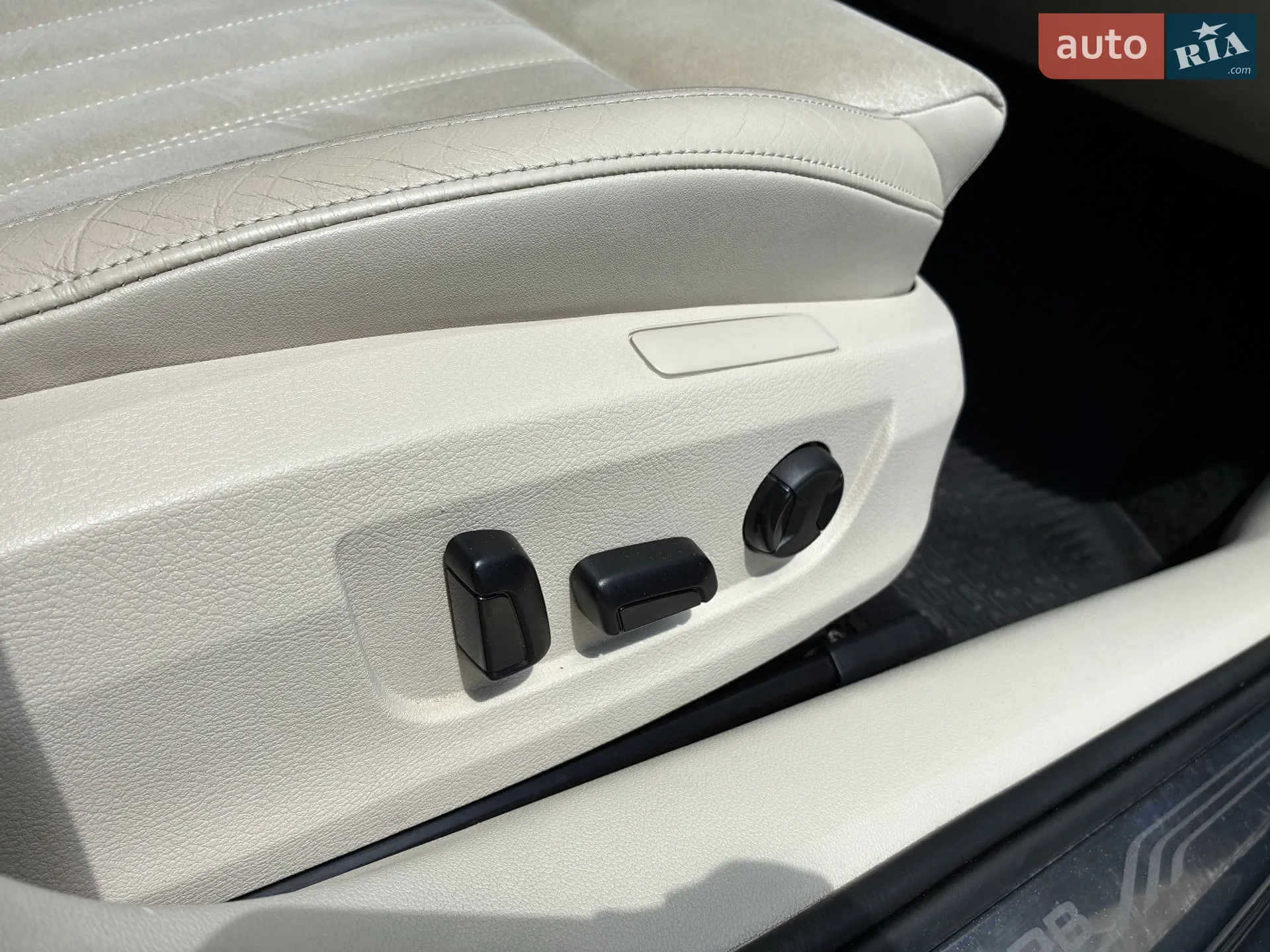2016 Skoda Superb - мініатюра 36