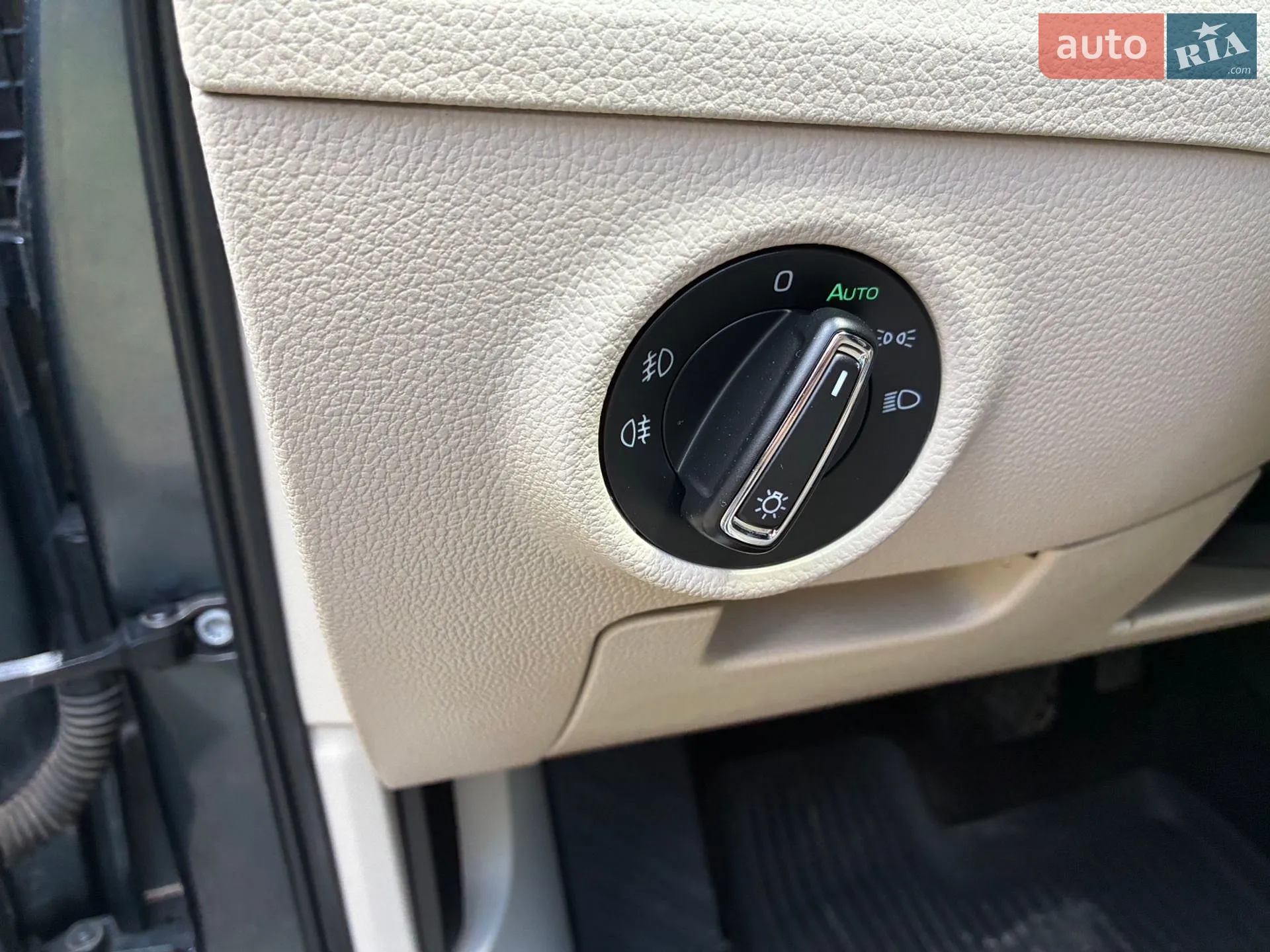 2016 Skoda Superb - мініатюра 37