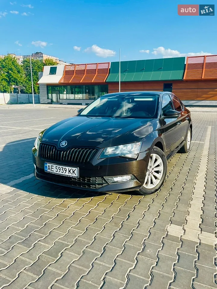 2014 Skoda Superb - мініатюра 15