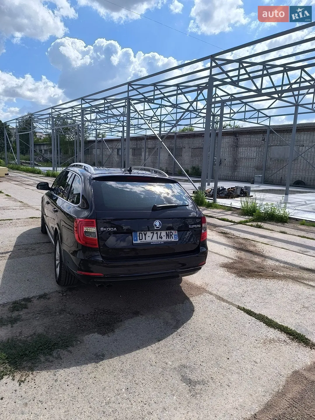 2015 Skoda Superb - мініатюра 8