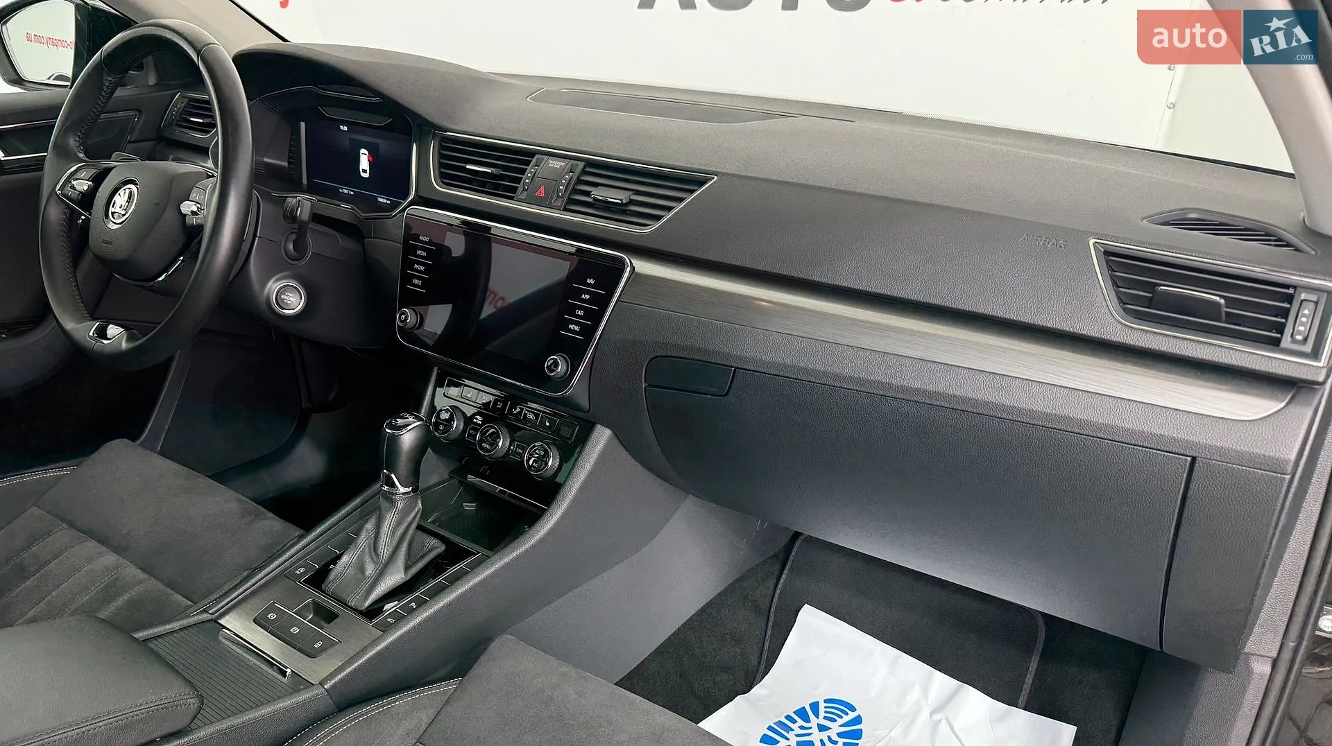 2021 Skoda Superb - мініатюра 10