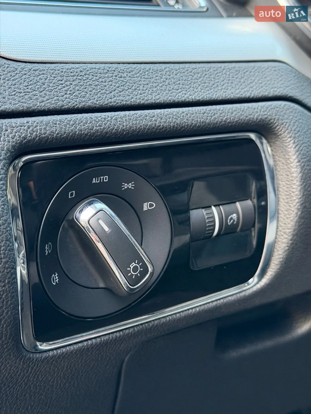 2013 Skoda Superb - мініатюра 29