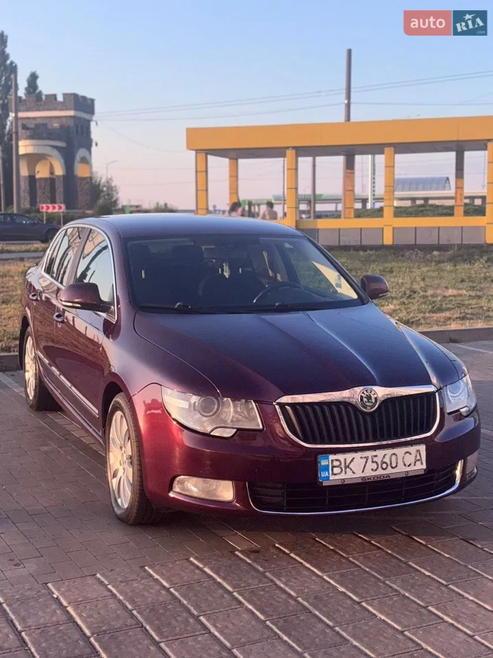 2010 Skoda Superb - мініатюра 20
