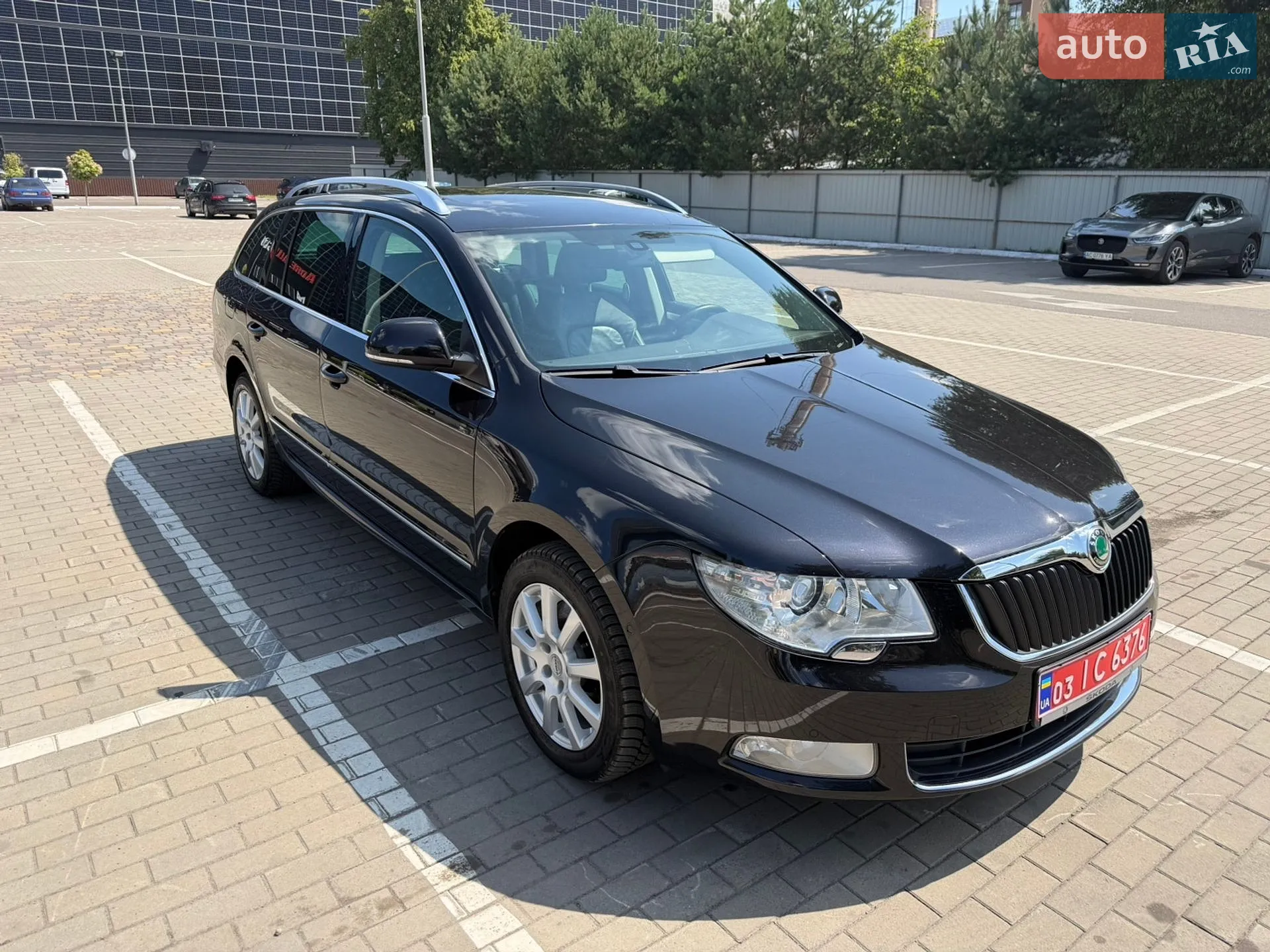 2011 Skoda Superb - мініатюра 6