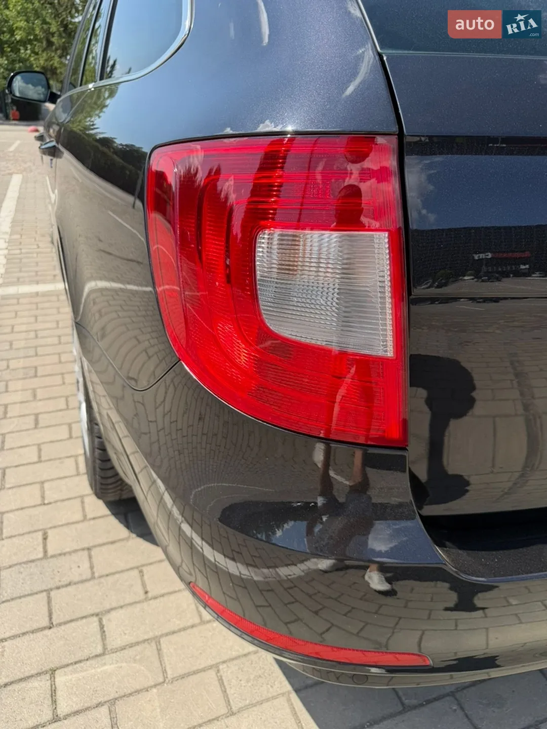 2011 Skoda Superb - мініатюра 31