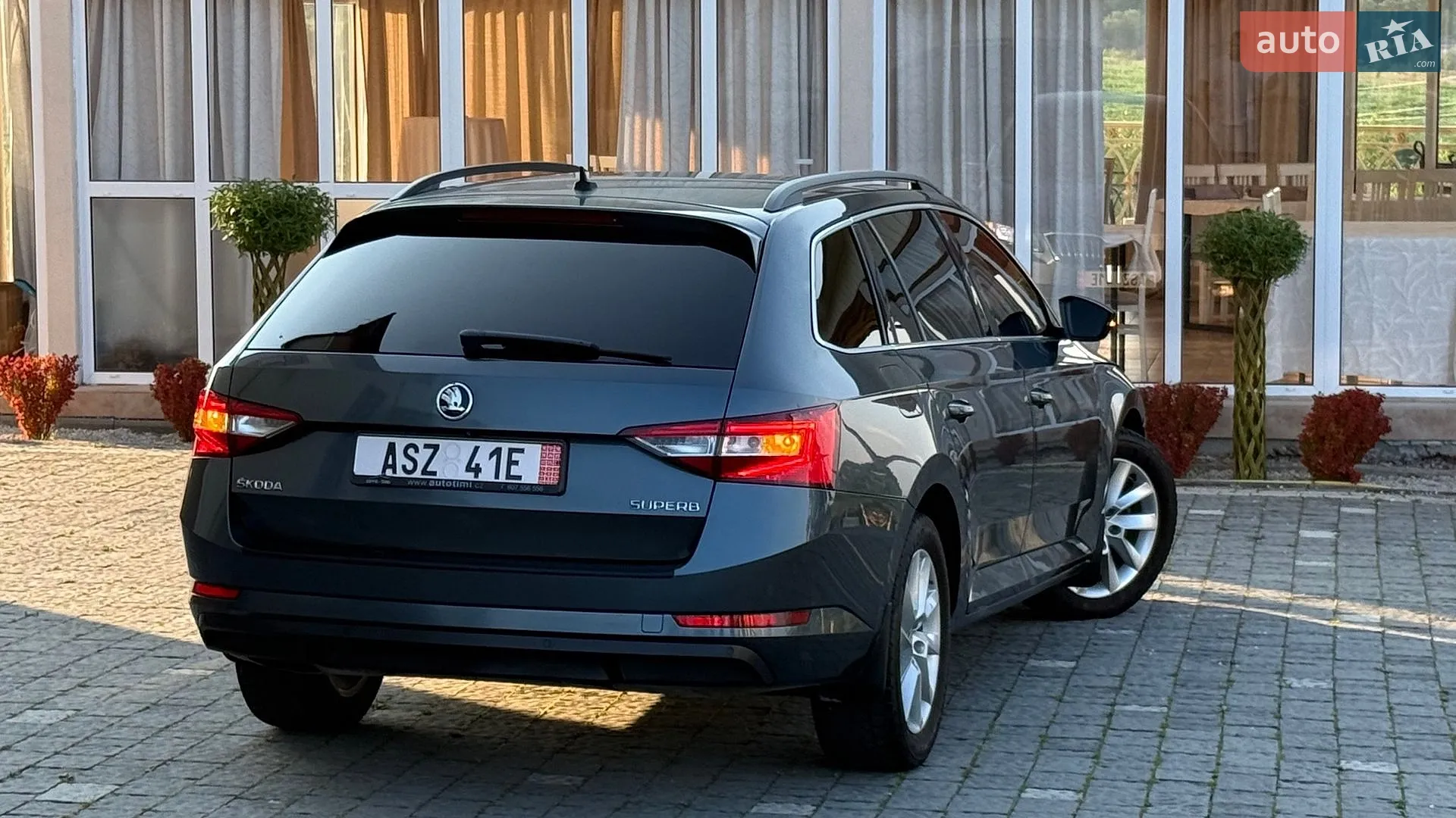 2015 Skoda Superb - мініатюра 23