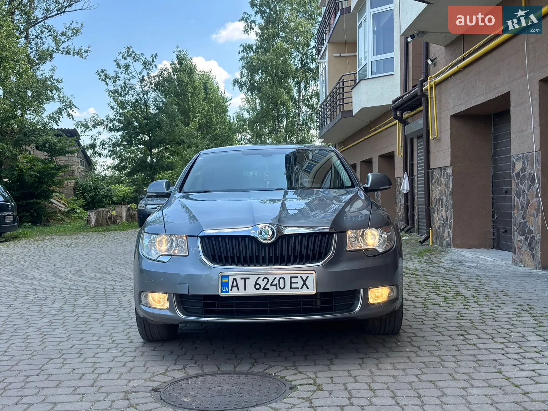 2012 Skoda Superb - мініатюра 3
