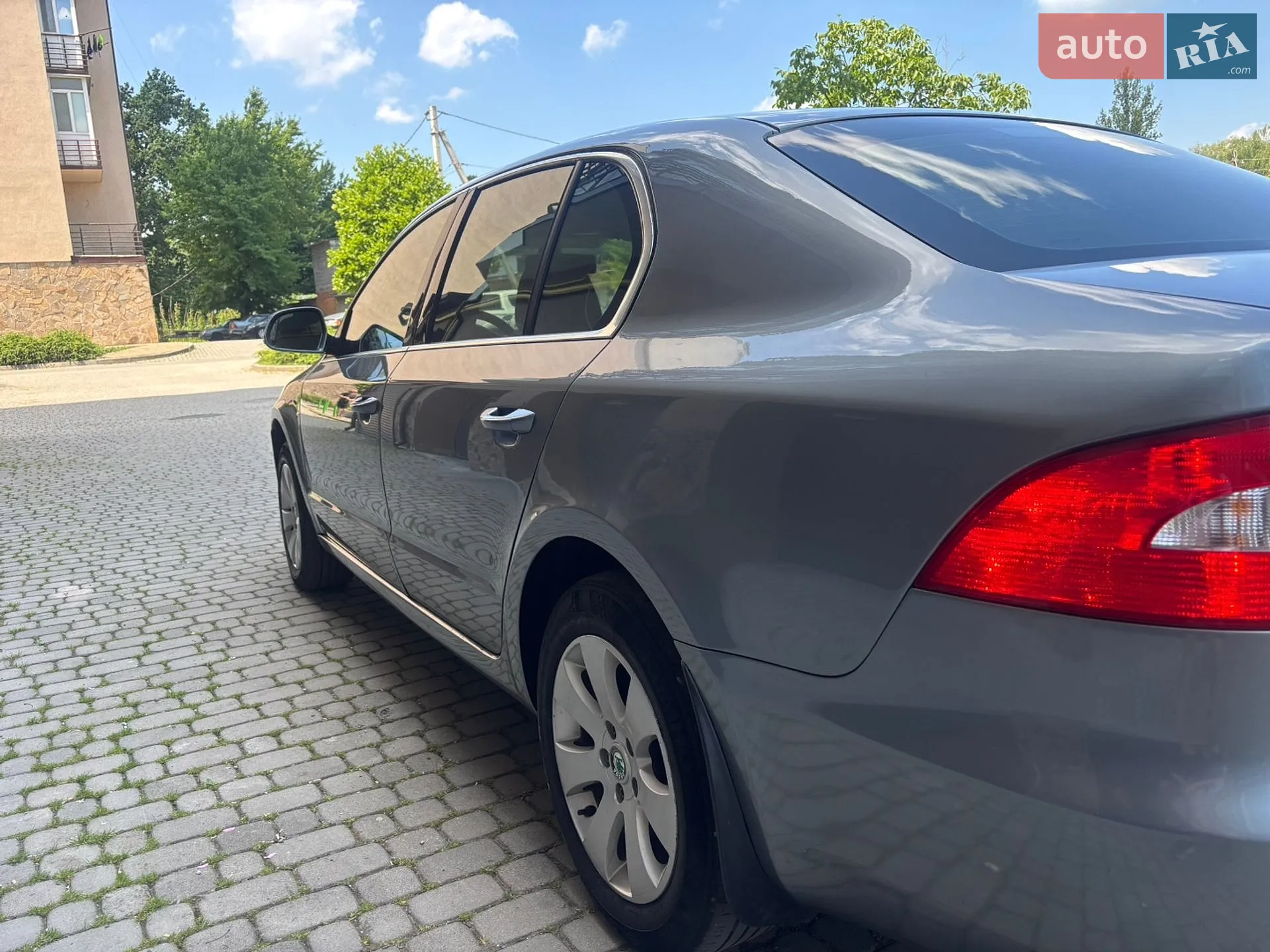 2012 Skoda Superb - мініатюра 18