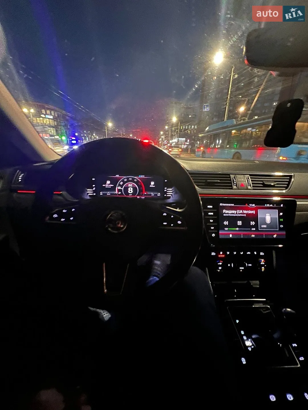 2018 Skoda Superb - мініатюра 2