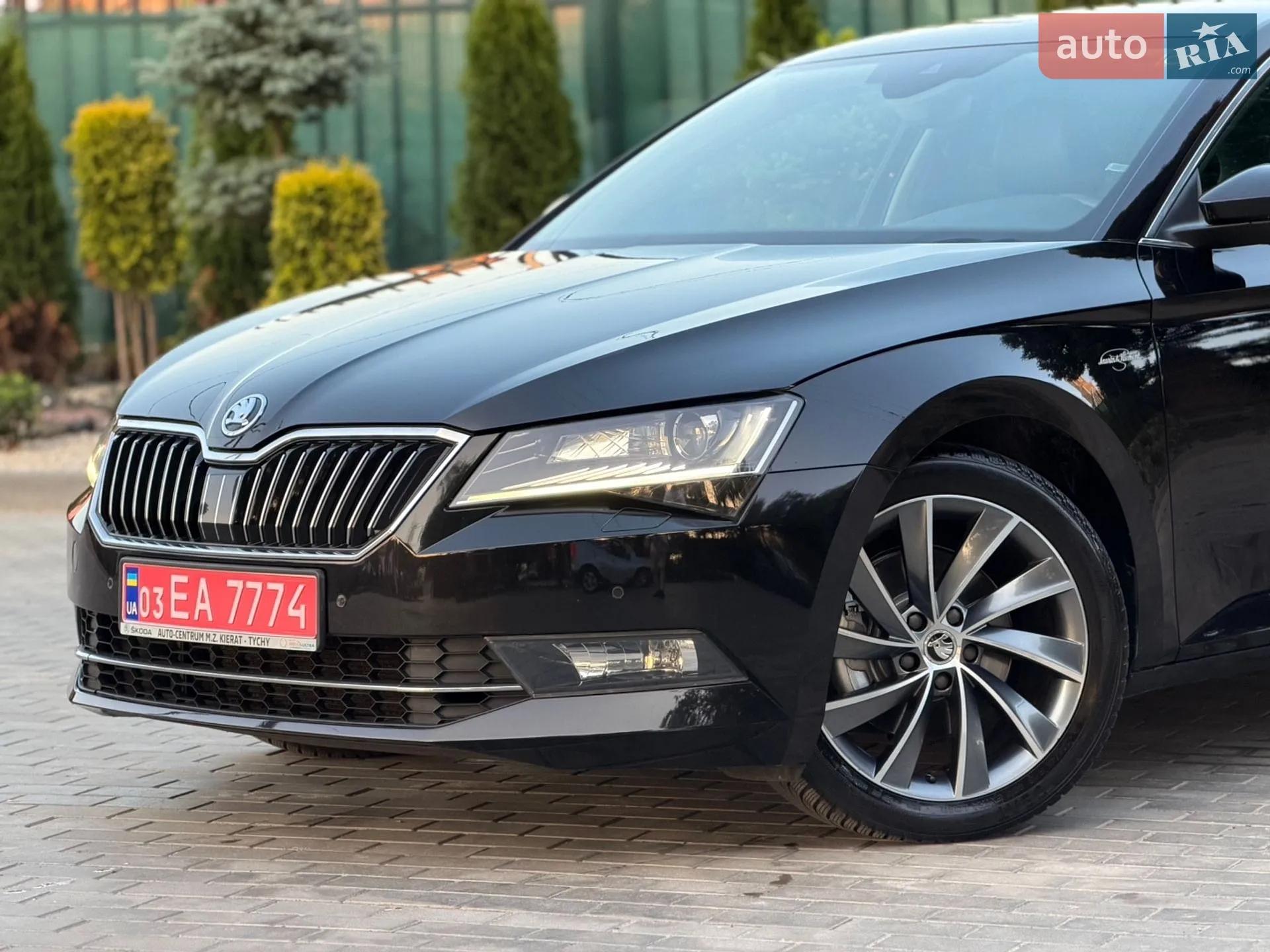 2017 Skoda Superb - мініатюра 14