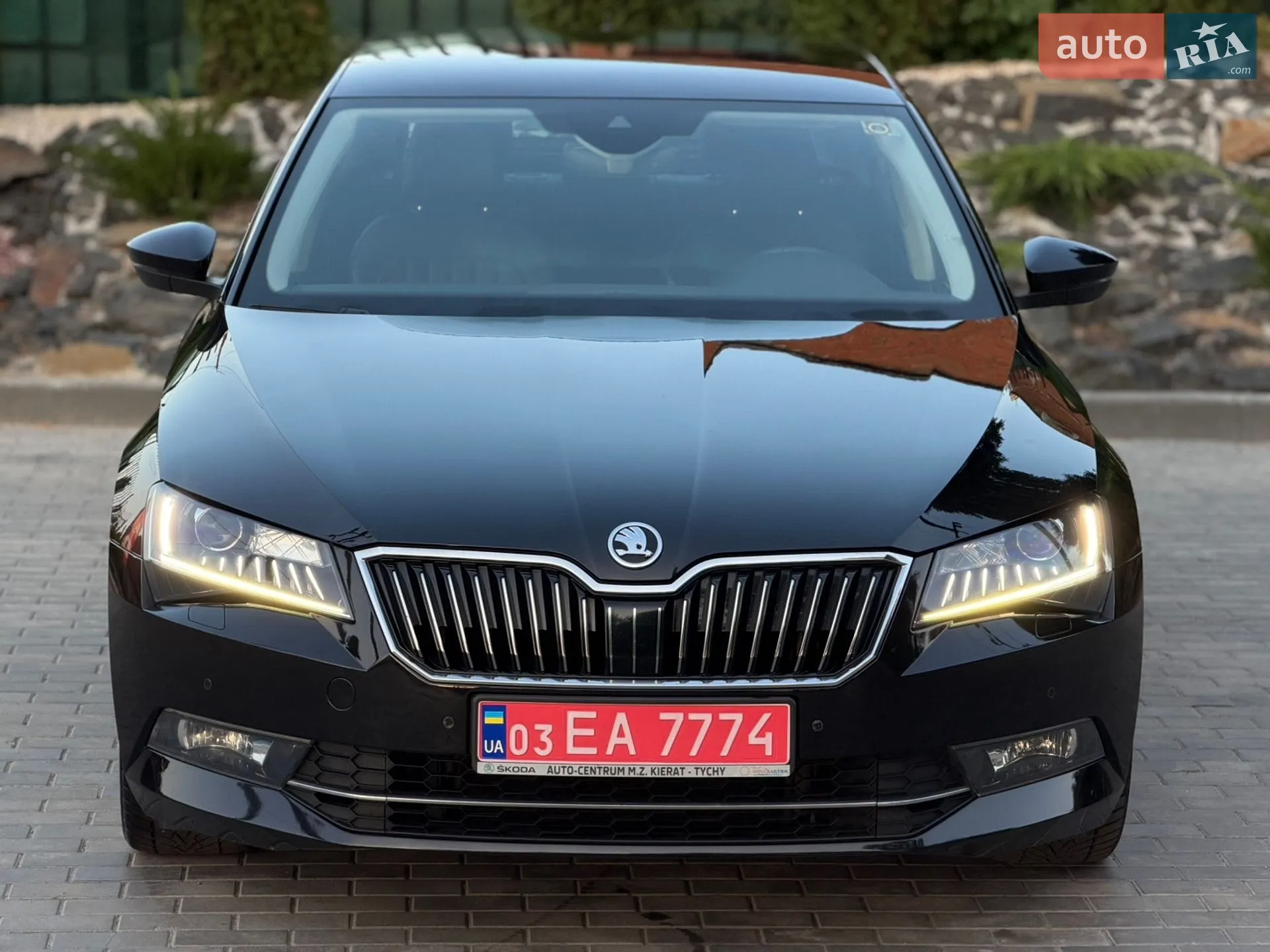 2017 Skoda Superb - мініатюра 23