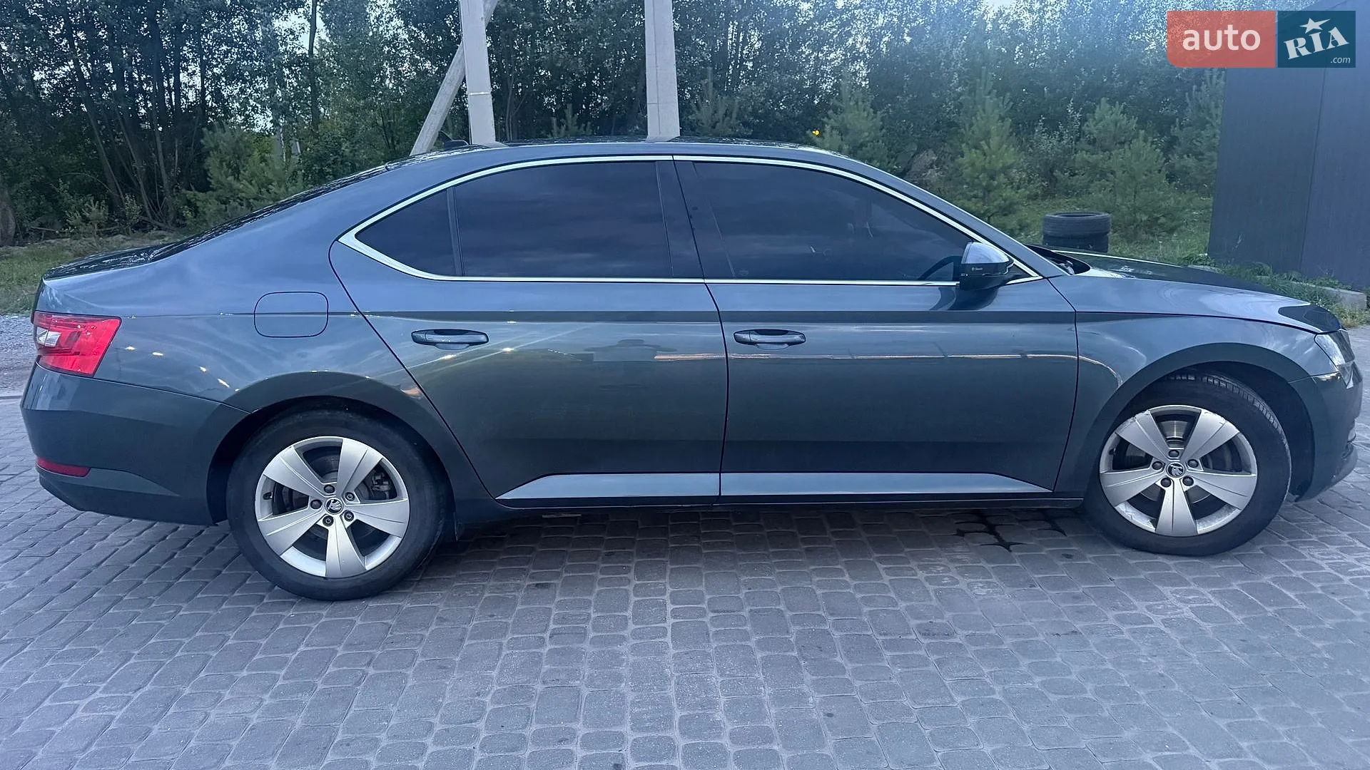 2019 Skoda Superb - мініатюра 4