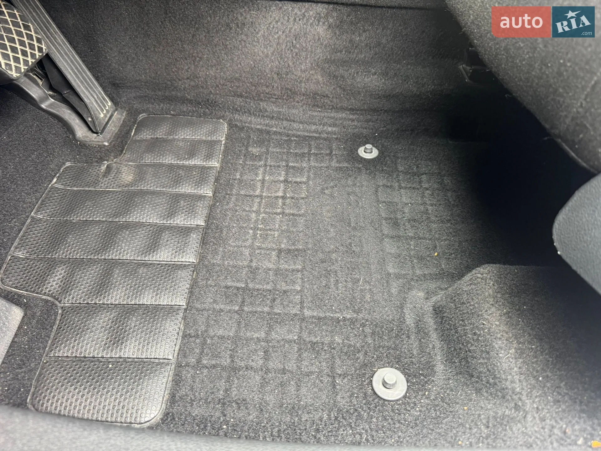 2011 Skoda Superb - мініатюра 21