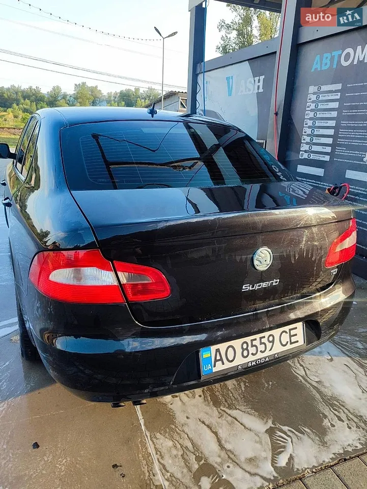 2011 Skoda Superb - мініатюра 23