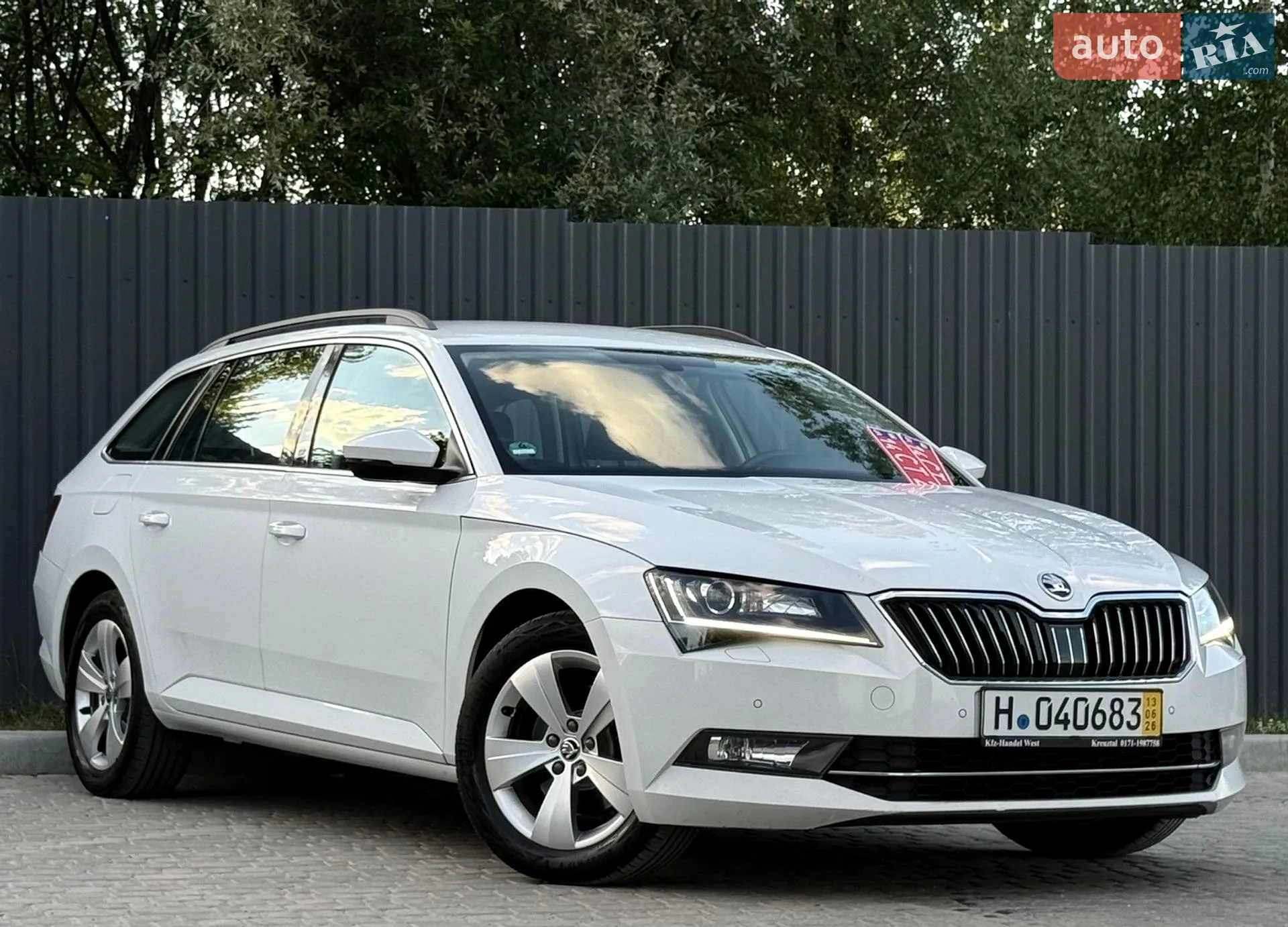 2017 Skoda Superb - мініатюра 26