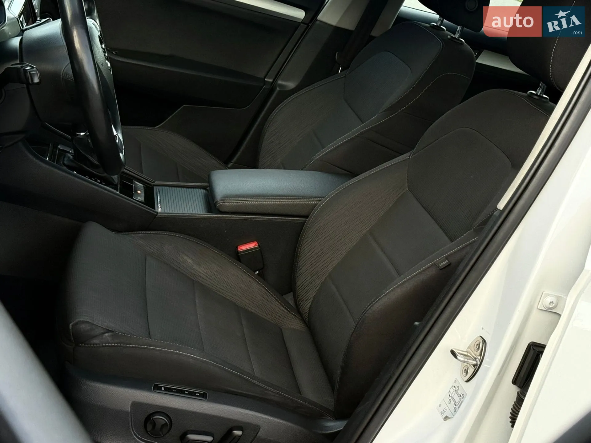 2017 Skoda Superb - мініатюра 49