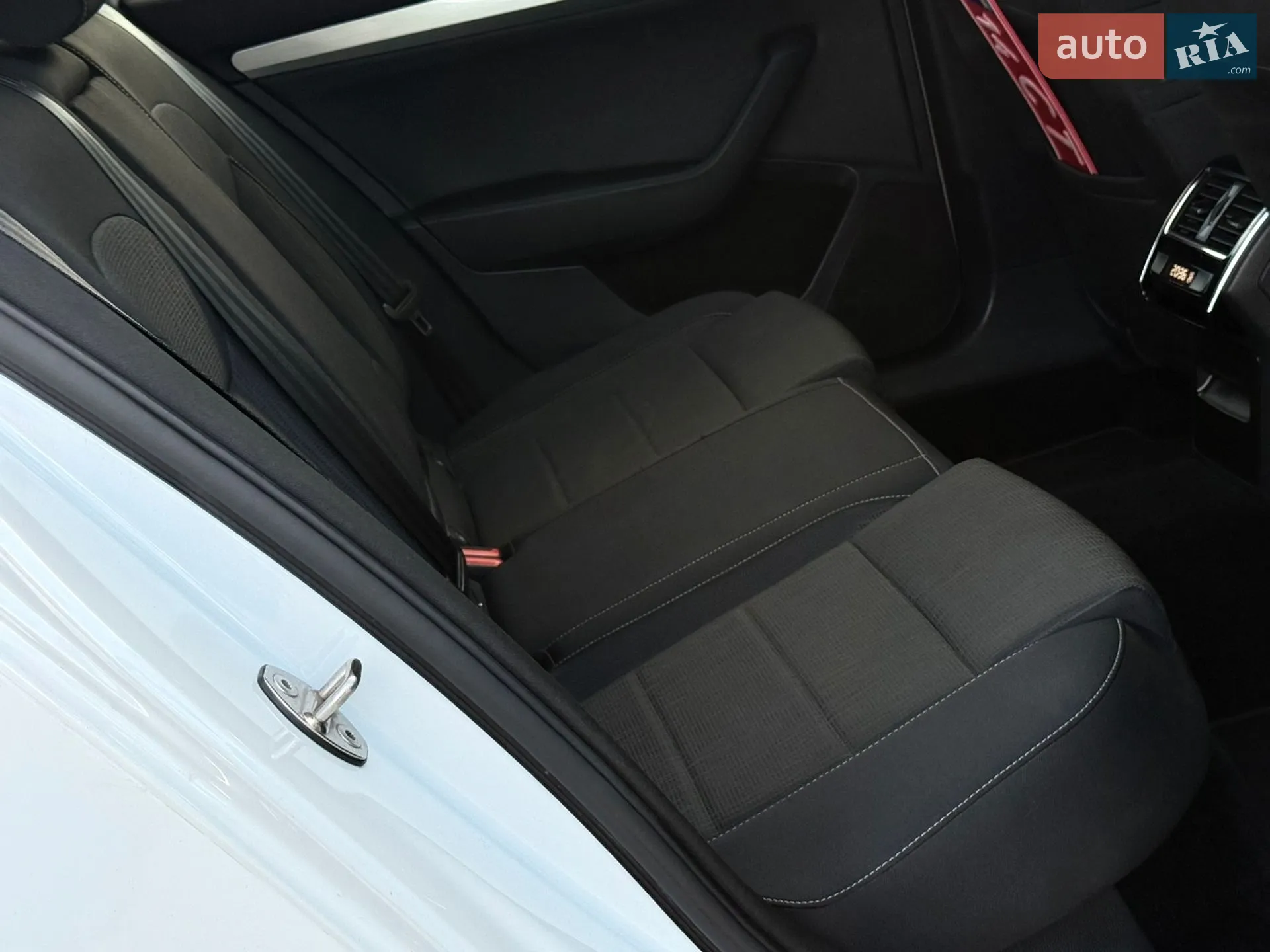 2017 Skoda Superb - мініатюра 56