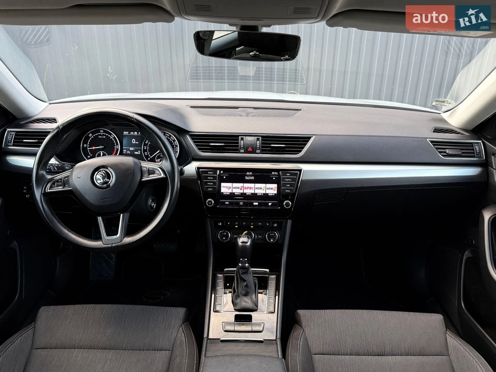 2017 Skoda Superb - мініатюра 66