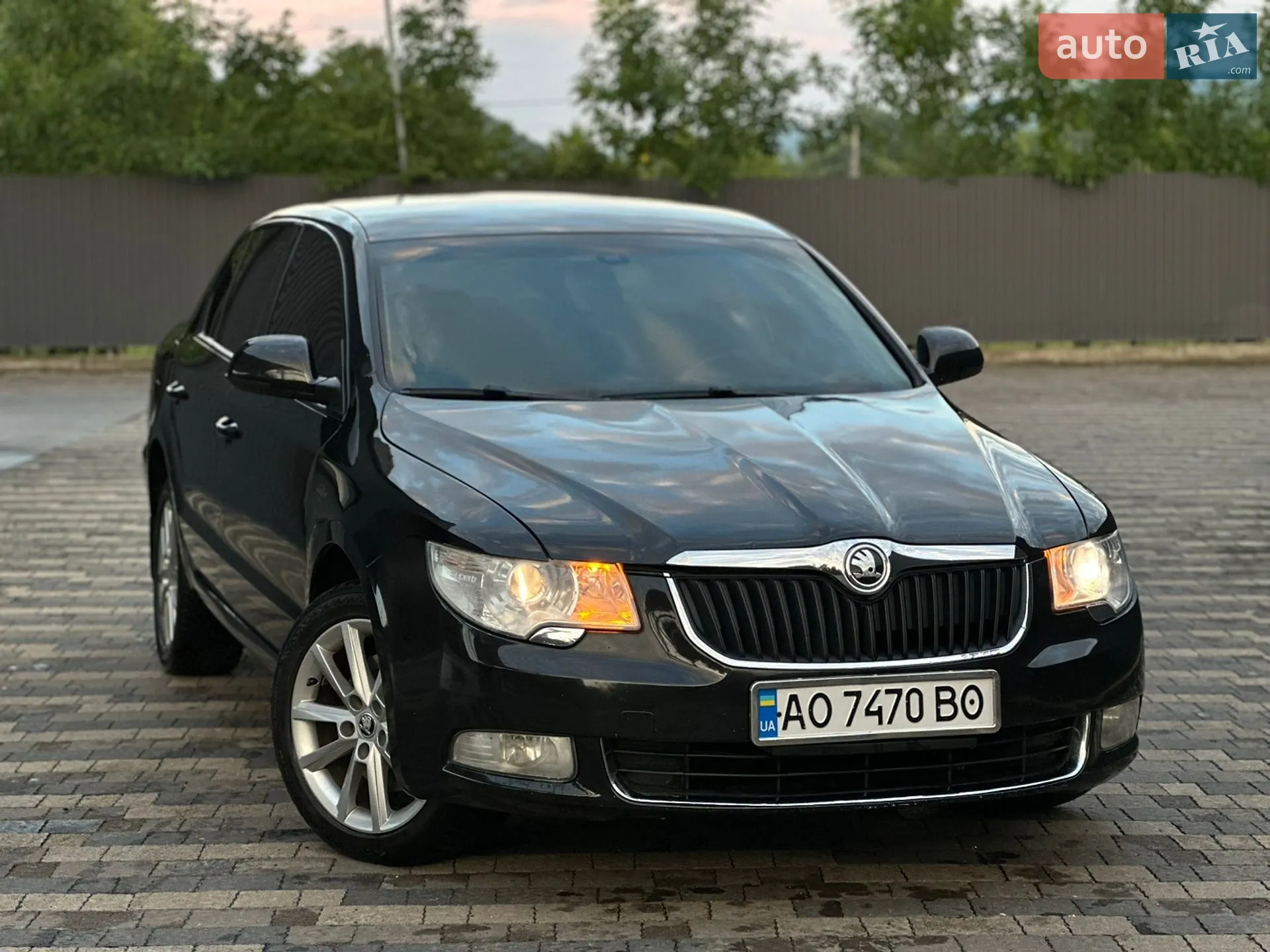 2010 Skoda Superb - мініатюра 3