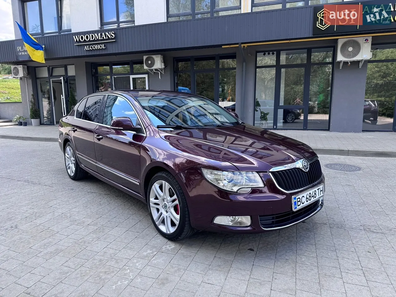 2010 Skoda Superb - мініатюра 14