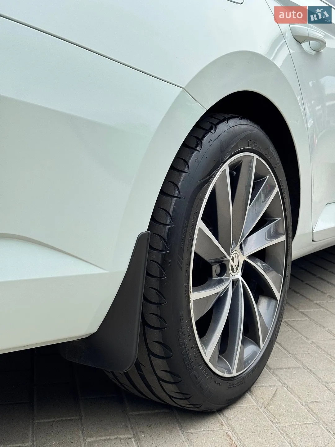 2016 Skoda Superb - мініатюра 66