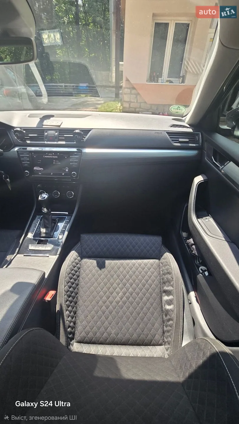 2016 Skoda Superb - мініатюра 8