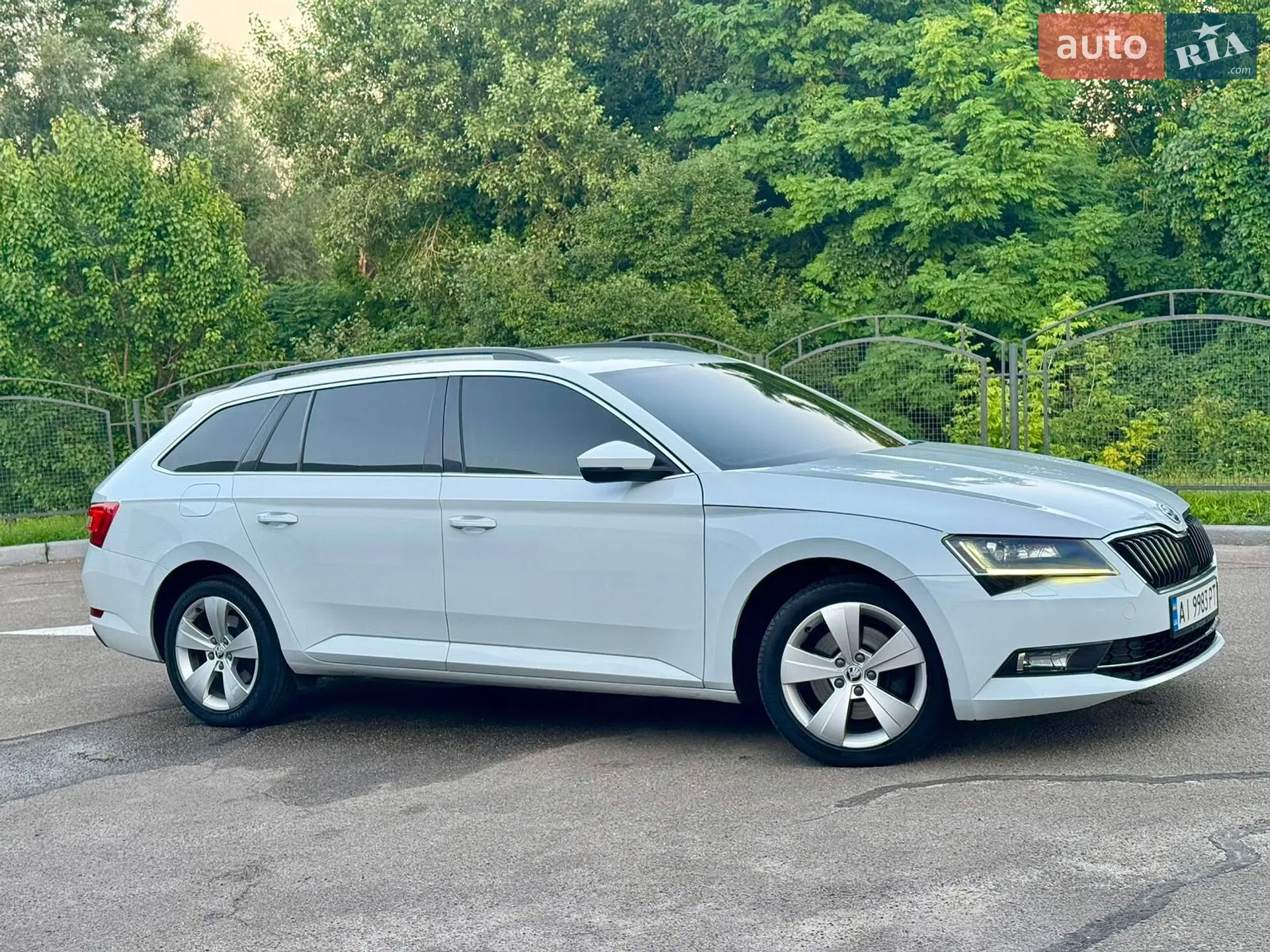 2017 Skoda Superb - мініатюра 6