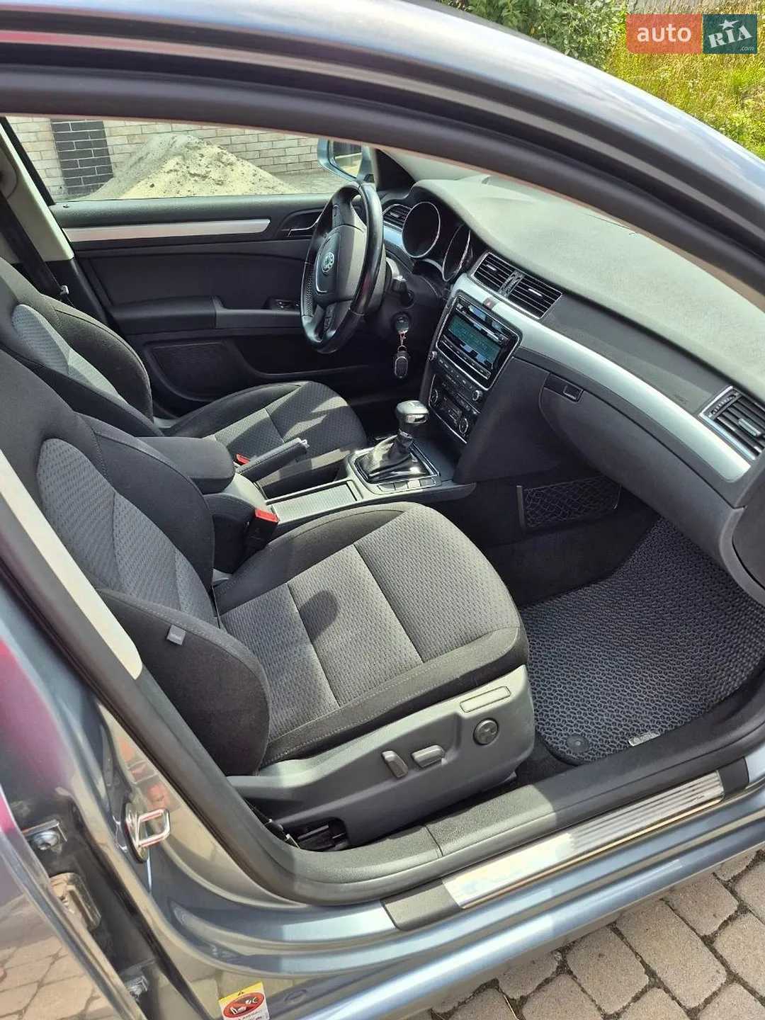 2012 Skoda Superb - мініатюра 7