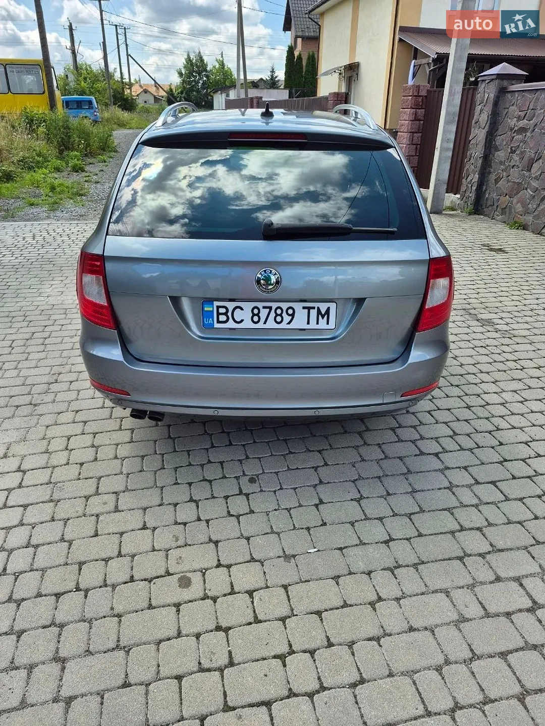 2012 Skoda Superb - мініатюра 12