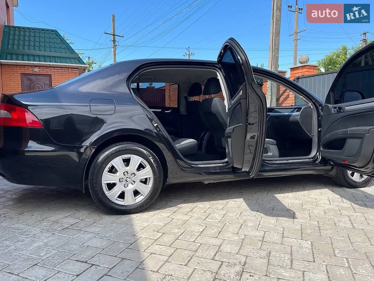 2012 Skoda Superb - мініатюра 15