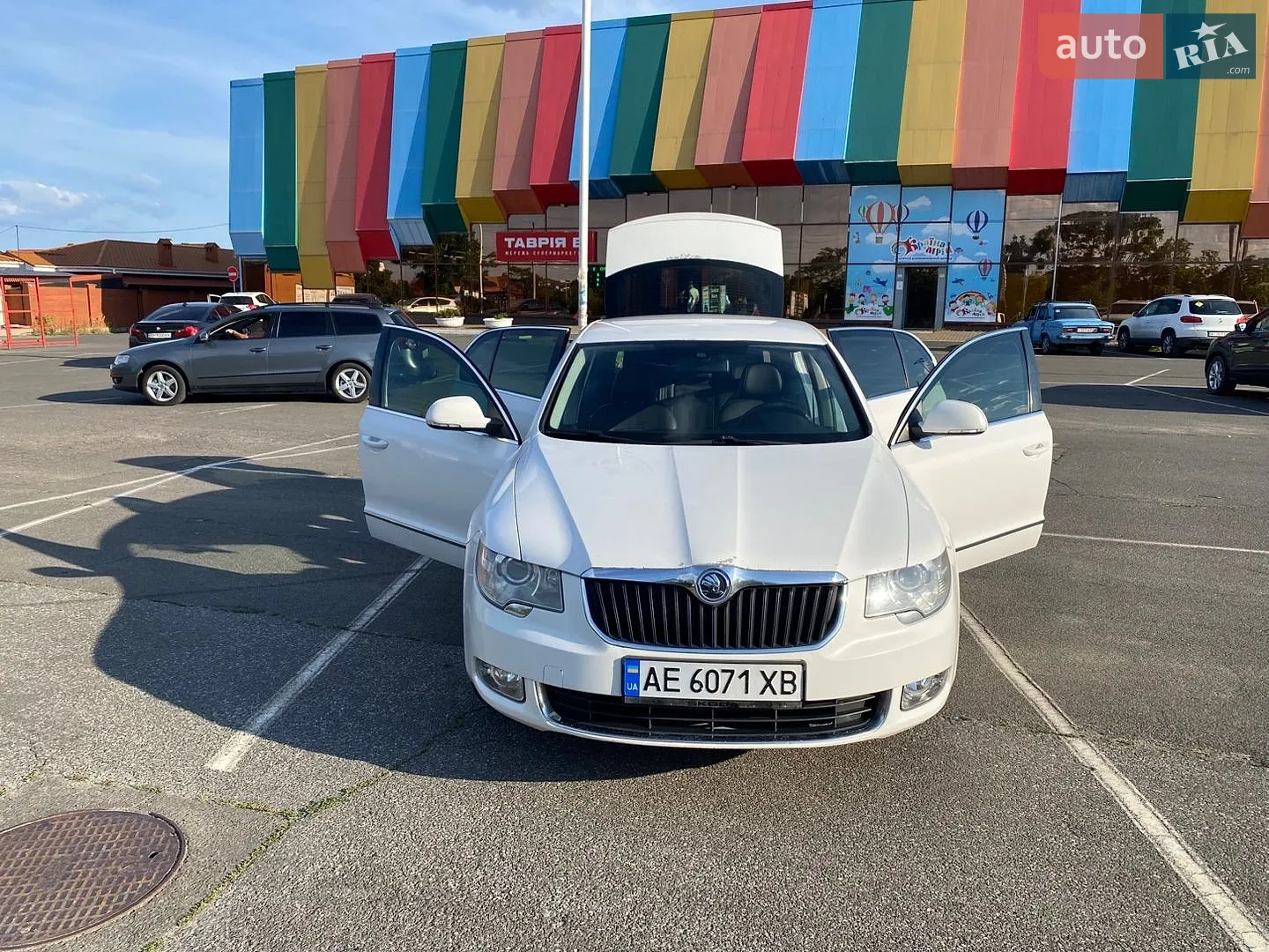 2012 Skoda Superb - мініатюра 3