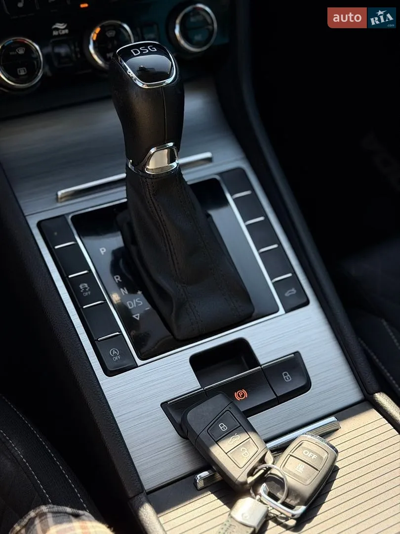 2022 Skoda Superb - мініатюра 35
