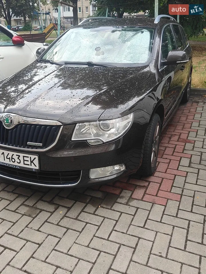 2013 Skoda Superb - мініатюра 9