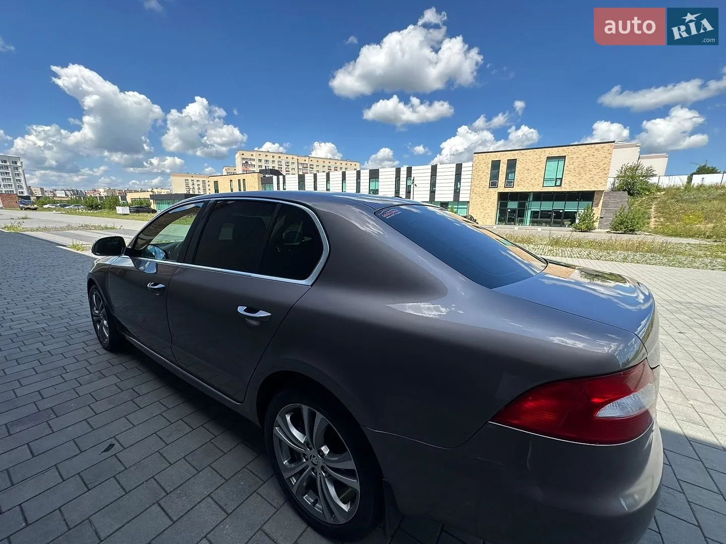 2012 Skoda Superb - мініатюра 16