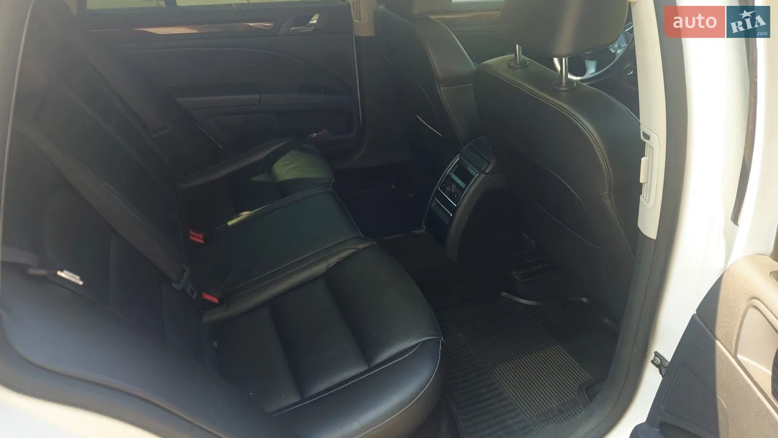 2012 Skoda Superb - мініатюра 17
