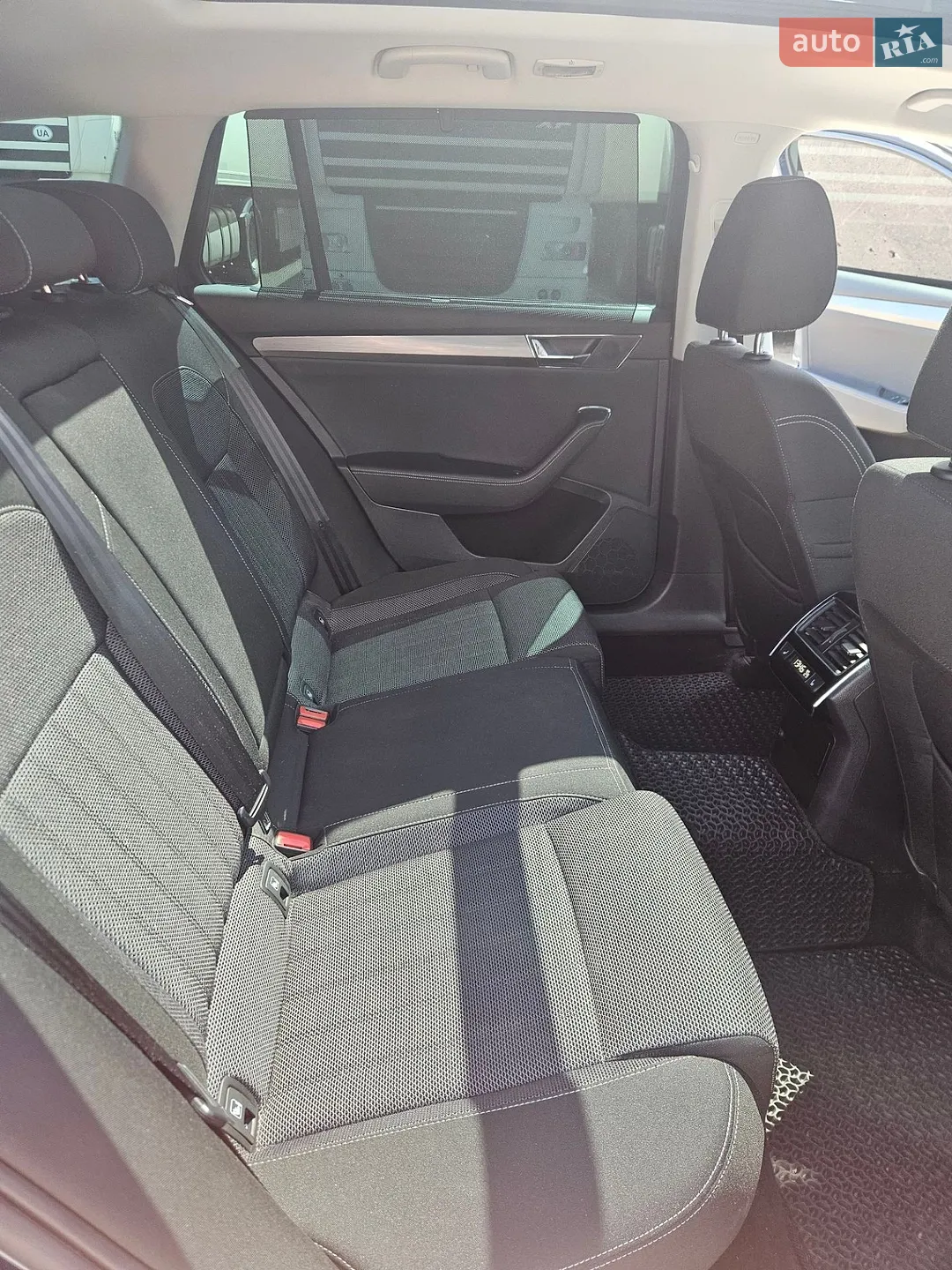 2020 Skoda Superb - мініатюра 27