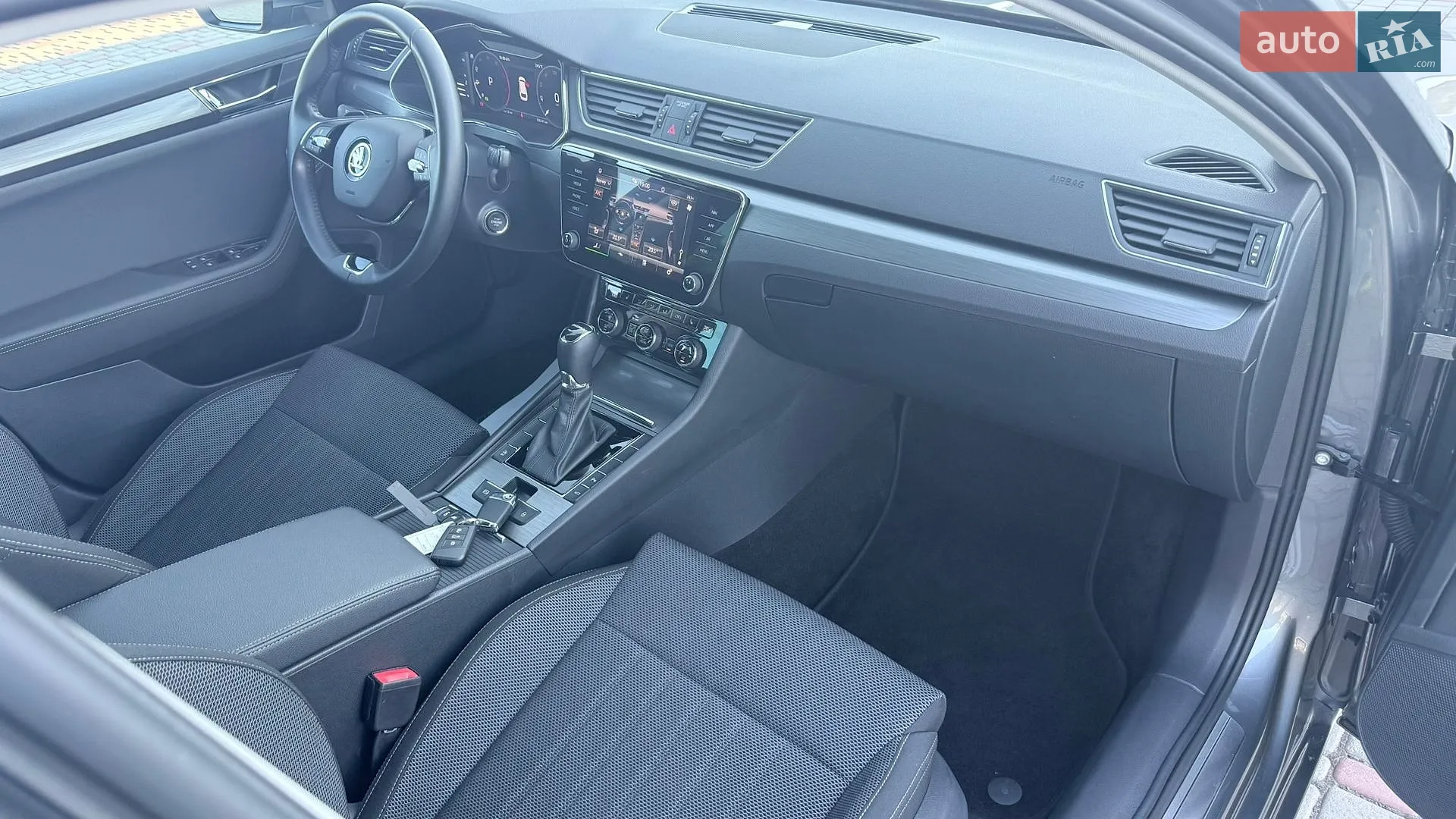 2022 Skoda Superb - мініатюра 25