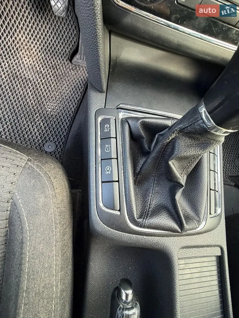 2011 Skoda Superb - мініатюра 12