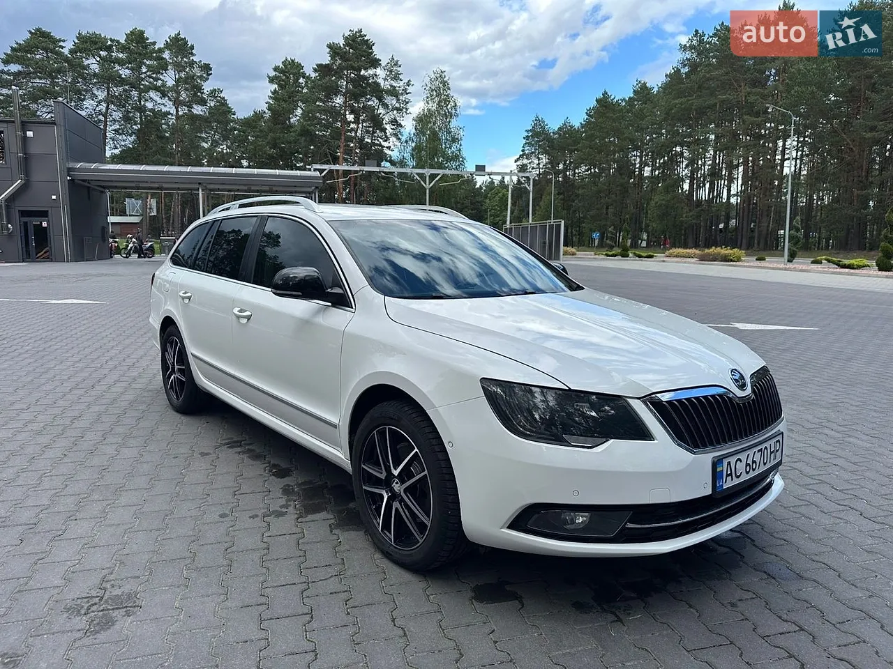 2013 Skoda Superb - мініатюра 7