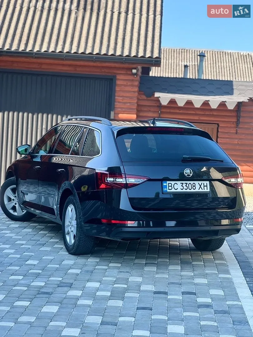 2016 Skoda Superb - мініатюра 14