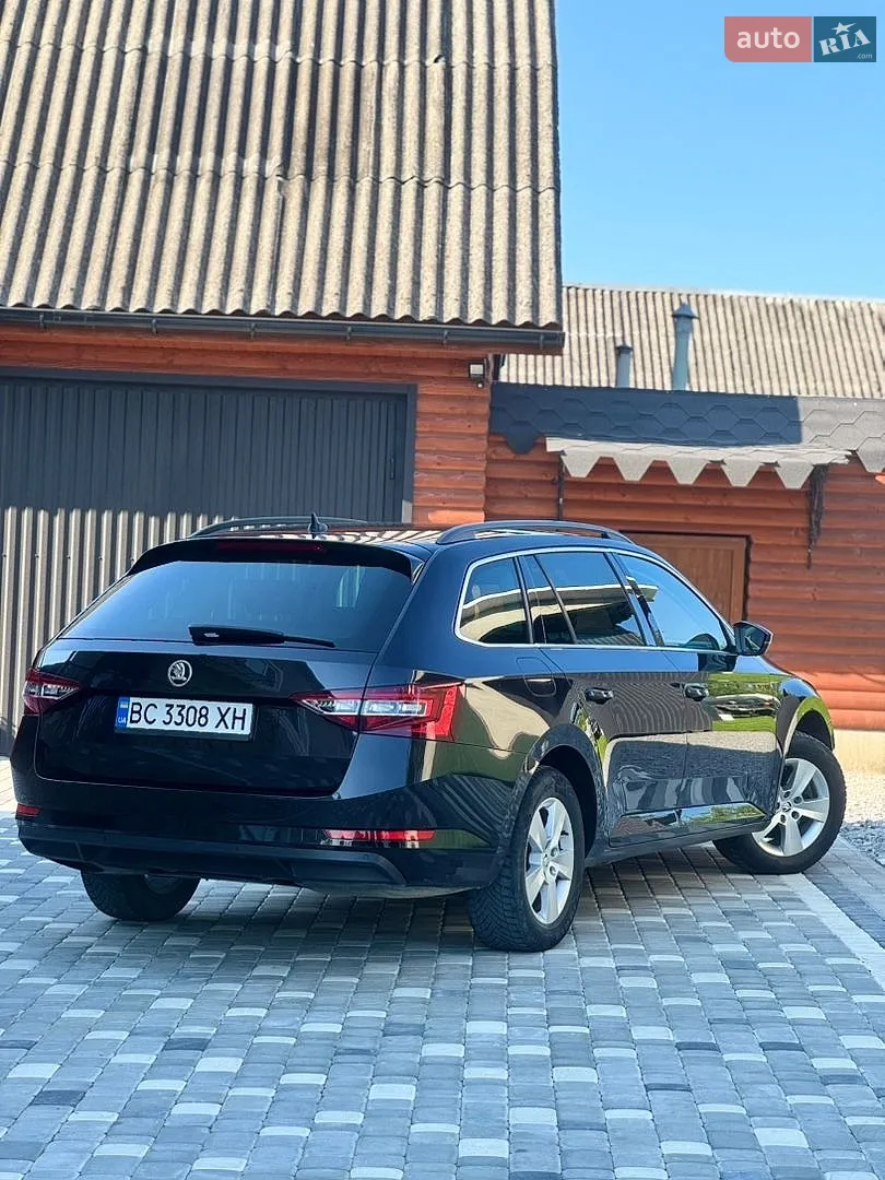 2016 Skoda Superb - мініатюра 18