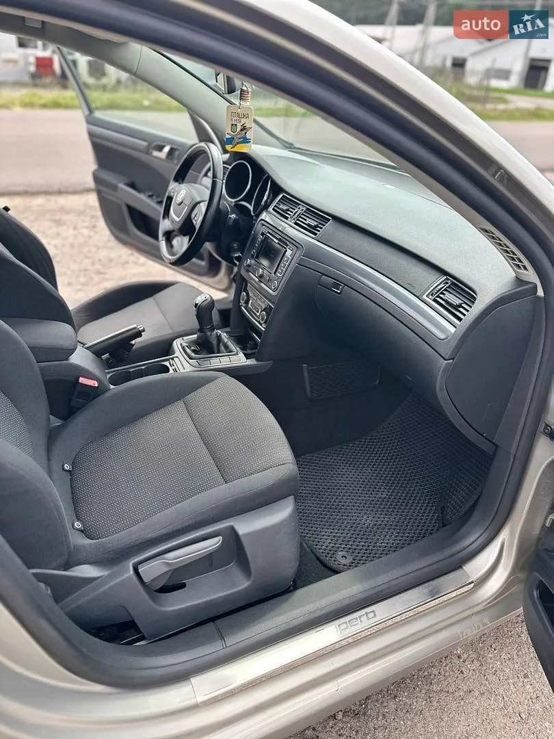 2011 Skoda Superb - мініатюра 18