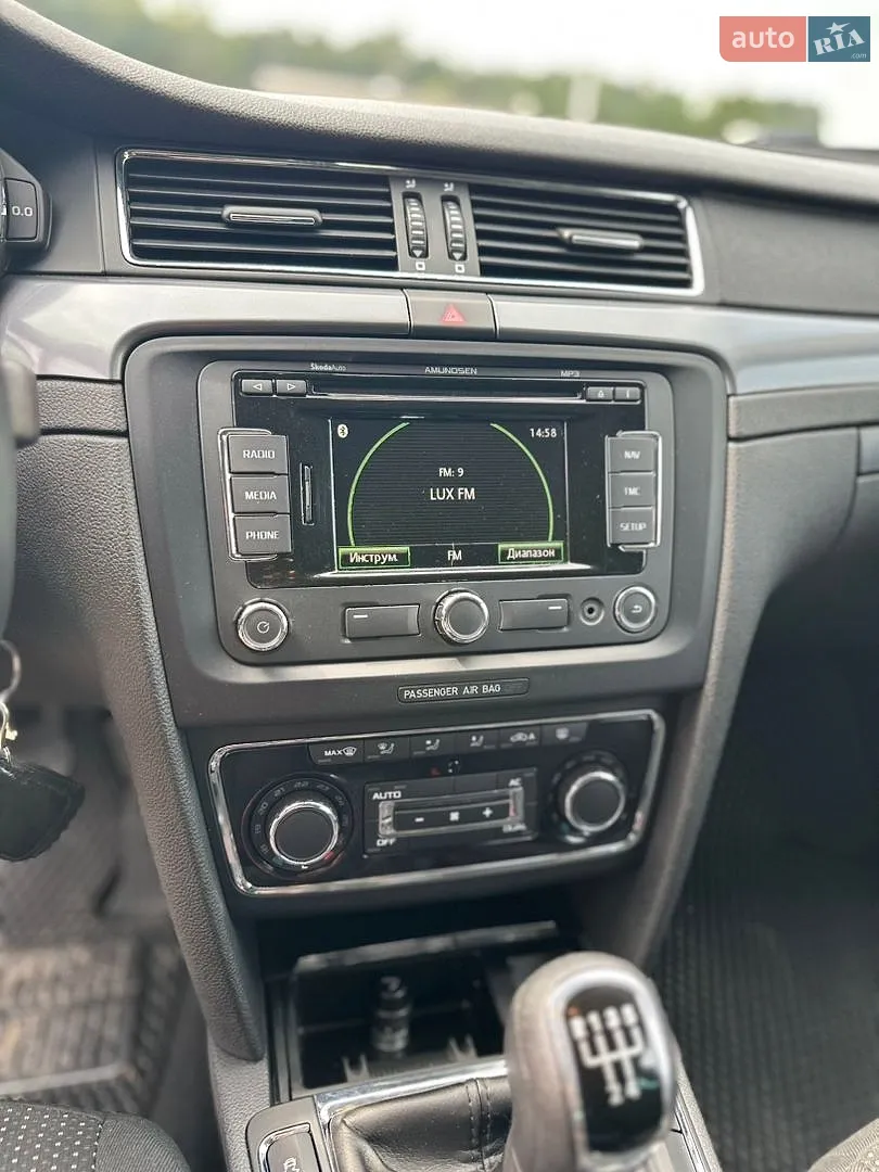2011 Skoda Superb - мініатюра 29