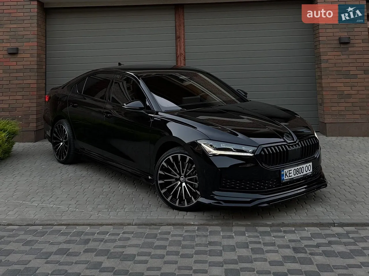 2021 BMW X6 M - мініатюра 33